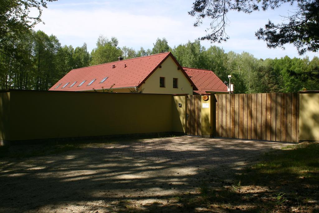 Penzion U Blatce Hotel Nové Hrady Exterior photo